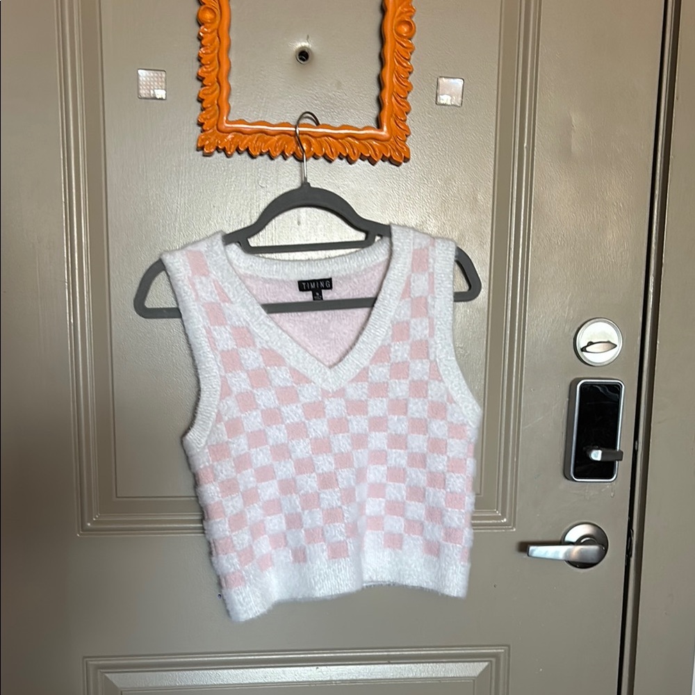 Timing Pink and White V-Neck Sweater